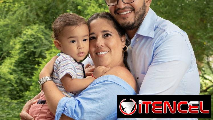 Fotógrafo de sesiones en exteriores – 53798725