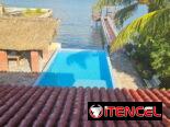 Exclusiva propiedad en renta con piscina y salida marina hemingway