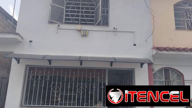 Permuto por casa de 3 cuartos o 2 aptos de 1 y 2 cuartos