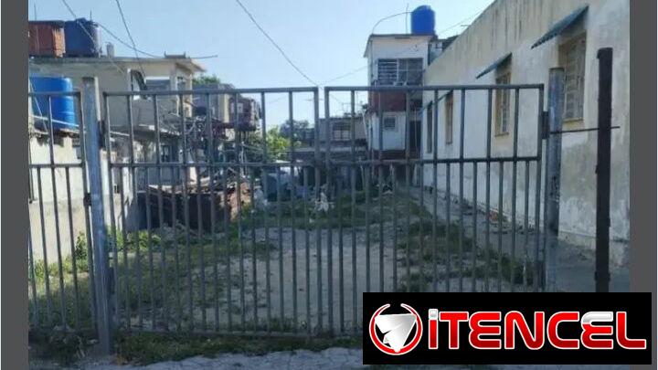 Venta de un terreno en playa.