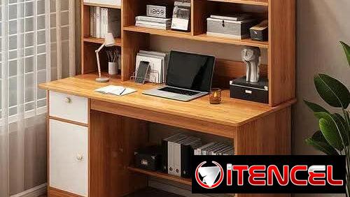 Escritorio de madera con puertas y cajón Precio 170 usd Transporte incluído*
