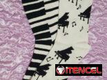 Medias con diseño.