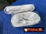 Audífonos manos libres 3.5 de plug para su móvil. De buena calidad!!