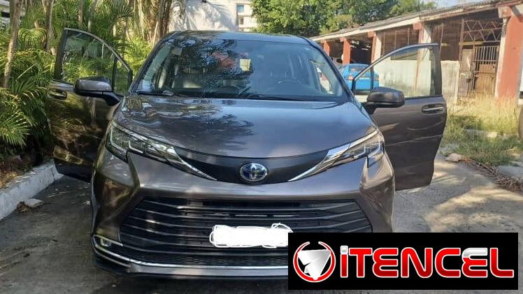 Toyota Sienna 2021 XLE