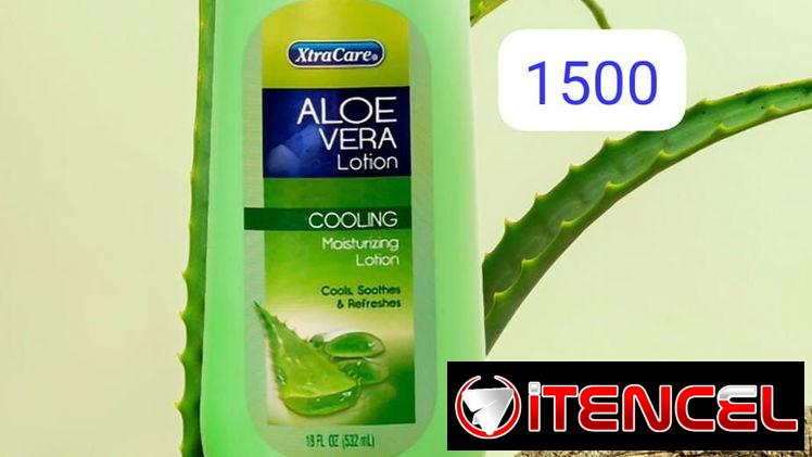 Rizos definidos sin frizz, cabellos crespos y lisos , y lociones de manteca de cacao y aloe vera.