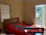 Casa ind 2 plantas de placa en Sevillano, 4/4 2B 2 terrazas garaje carport patio cementado pasillos laterales Negociable