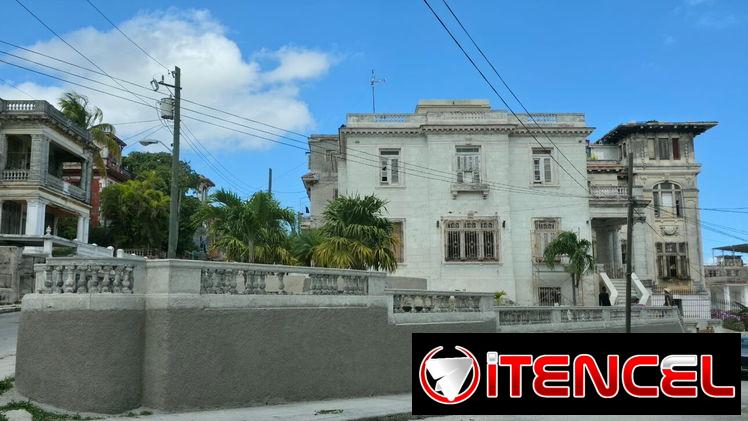 Oportunidad – Venta de Palacete/Mansión