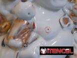 Buda de Porcelana China de 24 cm de alto Hecho en Jingdezhen, provincia de Jiangxi en 200 USD