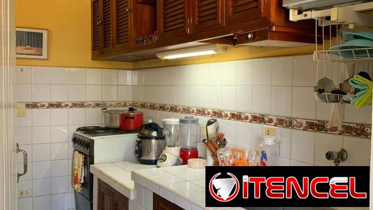 A la venta apartamento de cara al Mar con Garaje Privado