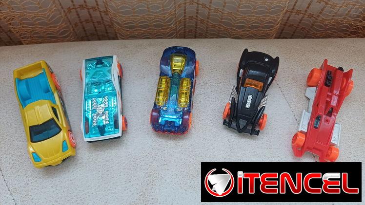 Carros, juguetes