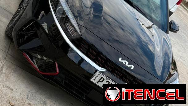 Vendo o negocio Kia forte 20 23 GT line 20,000 mil milla  carro muy muy bueno