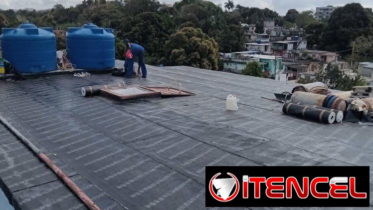 Servicio Profesional En La Colaboración Montaje y Reparación Manta Alfatica o Papel De Techo Con Todo Incluido