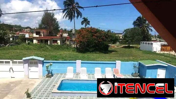 🏖️ Casa de Renta En La Playa De Boca Ciega. Casa con piscina y garage disponible
