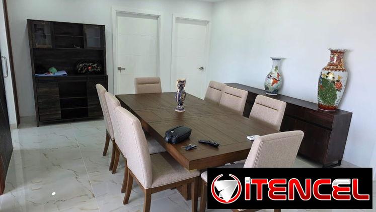 Apartamento de Lujo de 4 cuartos en Miramar
