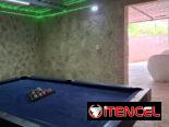 Renta casa a media cuadra del mar,playa Guanabo, 5 habitaciones climatizadas , paneles solares, piscina,+5352463651 J