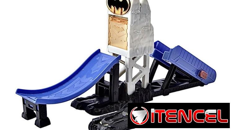 🦇BATMOBILE con Rampa