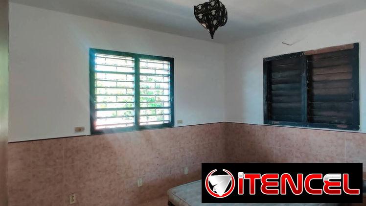 BIPLANTA EN ALTOS EN SANTOS SUÁREZ: ESPACIO, PRESTIGIO Y NEGOCIO!