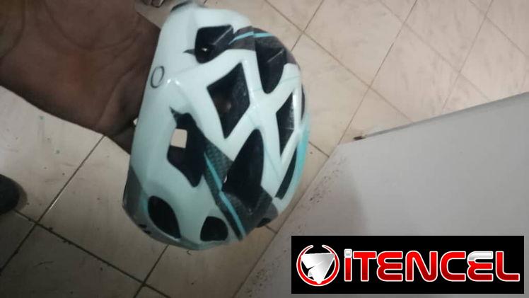 Se vende casco de bici para niños (nuevo de paquete)