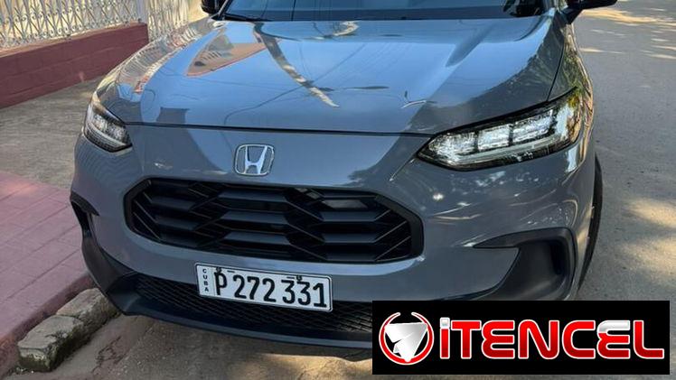 Vendo o negocio Honda H R.V,2024 con 25,000 millas