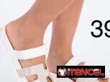 Sandalias de fashion nova en 26 usd cada una