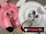 Vena de ropa, zapatos y accesorios para niñas y niños