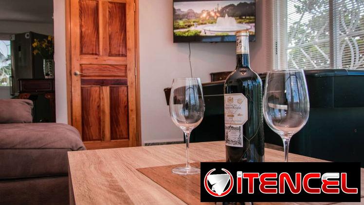COD.Z .✨CASA DE LUJO EN SANTA FE. TIENE 3 PISCINAS + 6 HABITACIONES CLIMATIZADAS ❄️