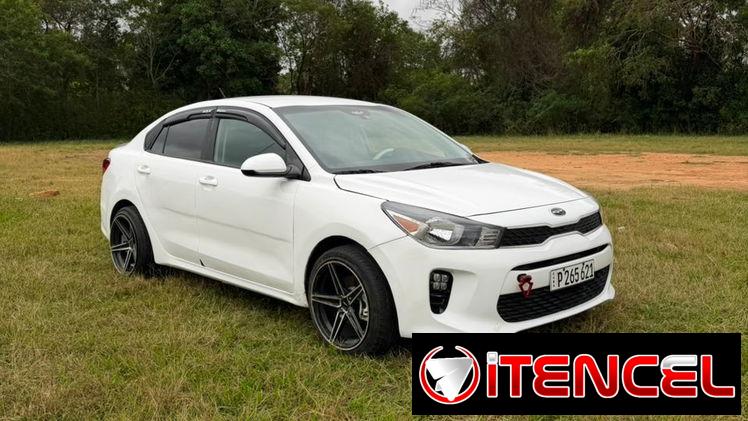 Vendo o vendo o negocio Kia Río, 2019 carro impecable