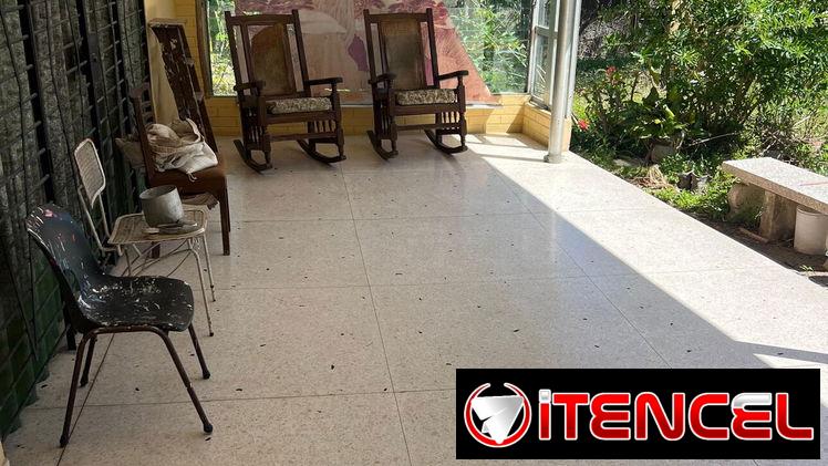CASA CAPITALISTA TOTALMENTE INDEPENDIENTE 🏡 🏡