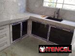 Bajos de meseta. Ventanas de corredera. Puertas de exteriores y interiores.Closet de espejos ect
