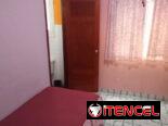 Se vende apto en calle Linea. Amplio, bonito y en buen estado