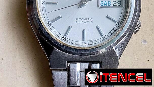 Seiko 5 de uso, único dueño. 50 USD o al cambio.