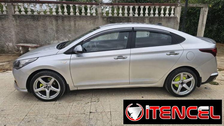 Vendo o negocio, Hyundai accen , 2021, pintura de fábrica con todos los tikis