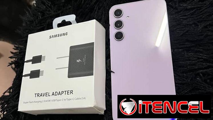 ‼️GANGA‼️Samsung A35 5g💙🖤 Dual sim LIBRE DE FABRICA  8+8 con 256📲 Batería de 5000mAh🔋 Dual sim🪪