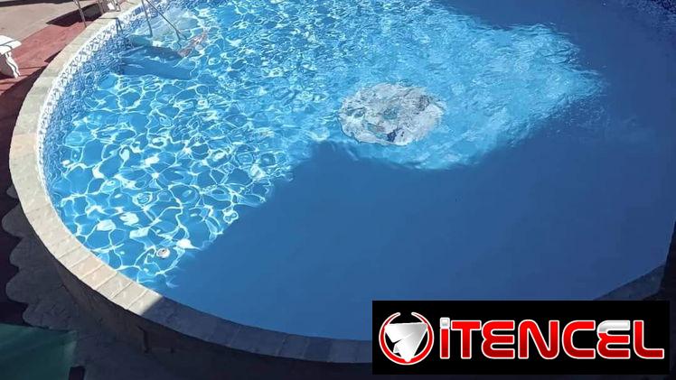 🤽🏻‍♀️ Renta de Pasadías En Capdevila, Boyeros. Servicio gastronómico disponible. Neveras con hielo, dominó y horno