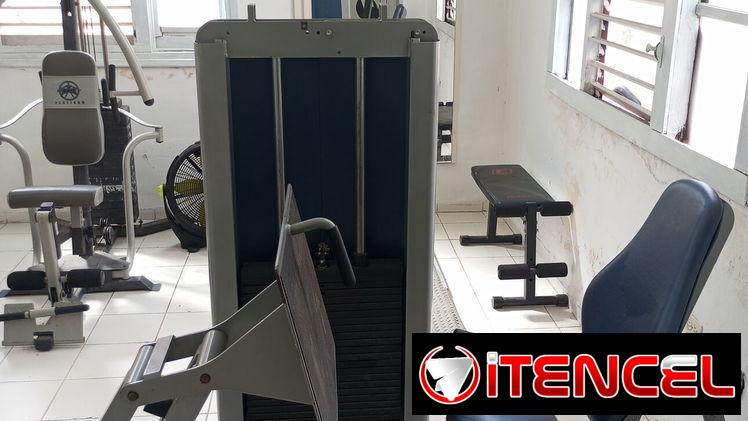Prensa horizontal _Equipo para piernas profesional de gimnasio