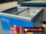 Exhibidora Royal Heladera 11 pies 2 tapas de vidrio deslizante con cerradura  precio $620 USD con transporte incluido