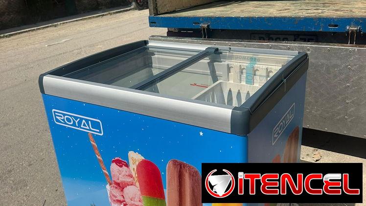 Exhibidora Royal Heladera 11 pies 2 tapas de vidrio deslizante con cerradura  precio $620 USD con transporte incluido