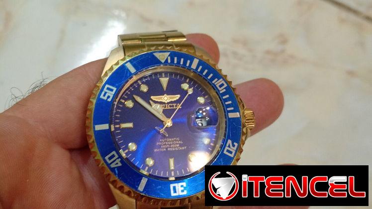 Reloj “INVICTA” automático. Suizo/ EUU