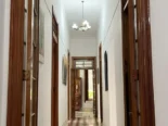 Casa independiente en el Vedado con amplio garaje 350m² jardín patio 5 cuartos