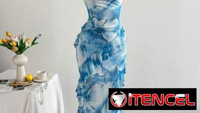 Vestido azul de vuelos