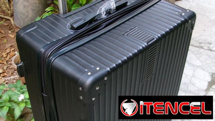 Vendo Maleta 23 KG Nueva Calidad Europea.