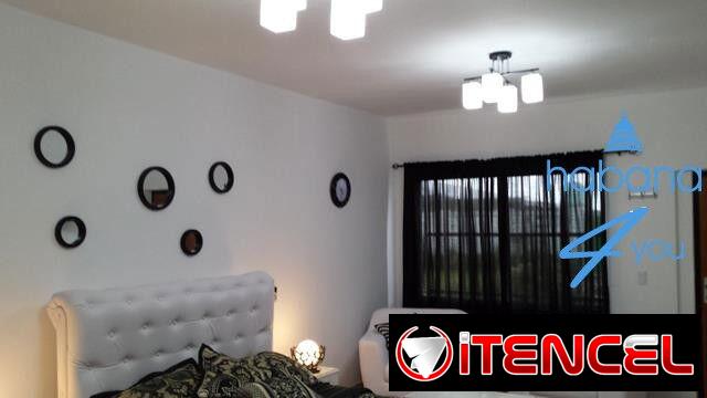 CASA FRENTE AL MAR SIN PISCINA EN RENTA , +53 52463651 DE LUJO , N