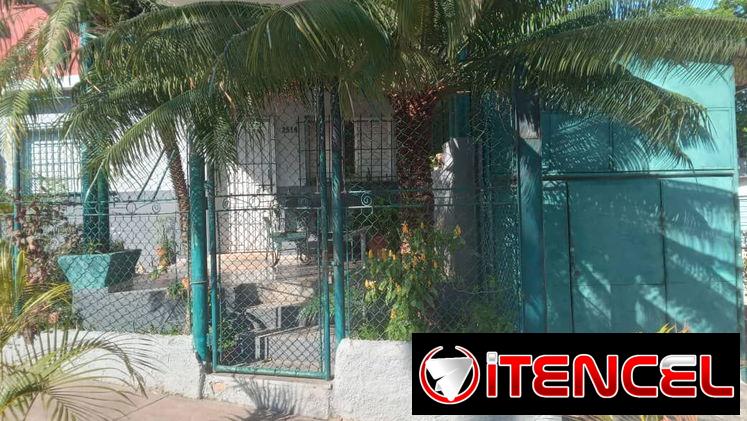 Venta de casa en Marianao, zona céntrica
