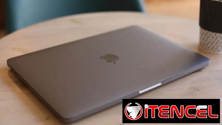 Apple Macbook Pro M2