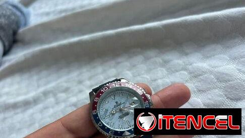 Vendo ROLEX Pepsi Oyster Perpetual Date – Especial para hombre