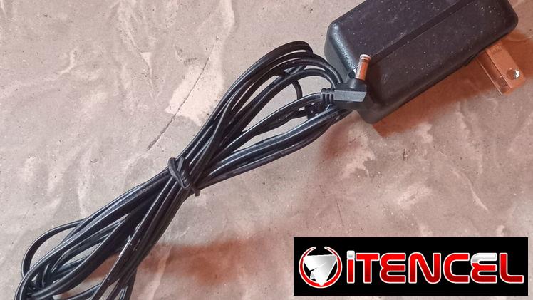 CABLE ALIMENTADOR PARA TELEFONO INALAMBRICO DE USO EN PERFECTO ESTADO.
