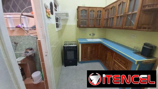 ALQUILER DE APARTAMENTO EN BELASCOAIN CENTRO HABANA. Llamar a Magda 55516837