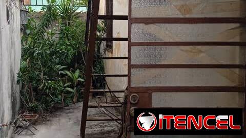 En ofertaaa !!! Casa de placa con 4 cuartos y azotea libre !!!        azotea libre