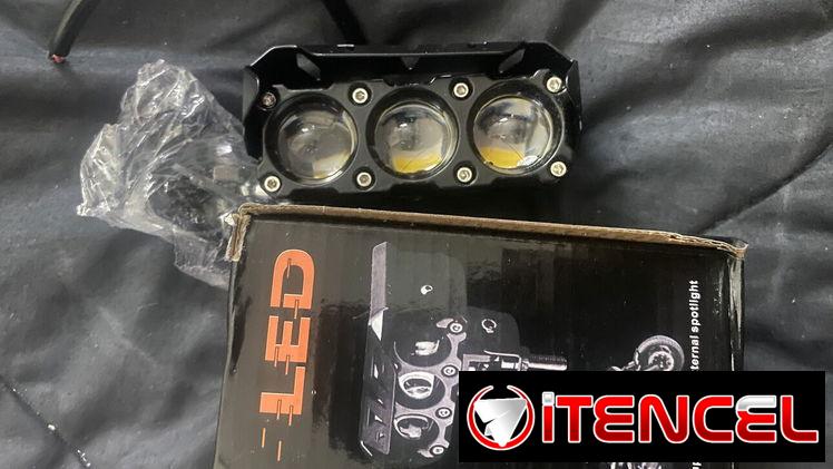 Se vende Luces led lupa Neblineros y Guantillas para moto