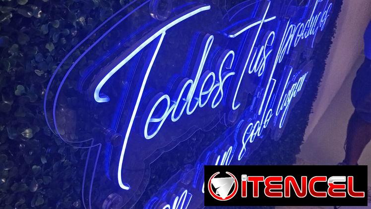 ⭐ Letreros Personalizados Con Luces de Neon